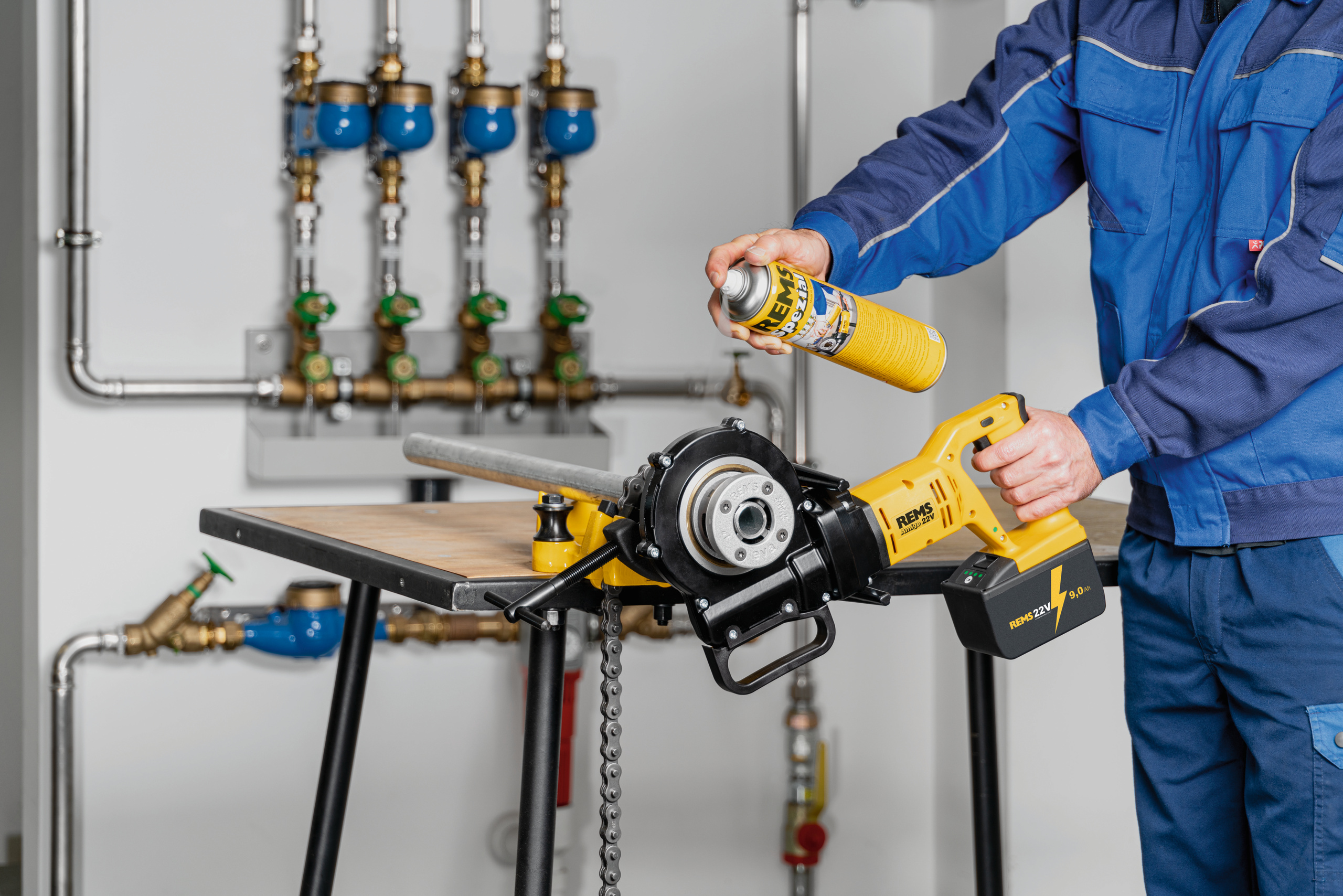 Аккумуляторный клупп REMS Амиго 22B, комплект R 1/2 + 3/4 + 1 (530017 R22)