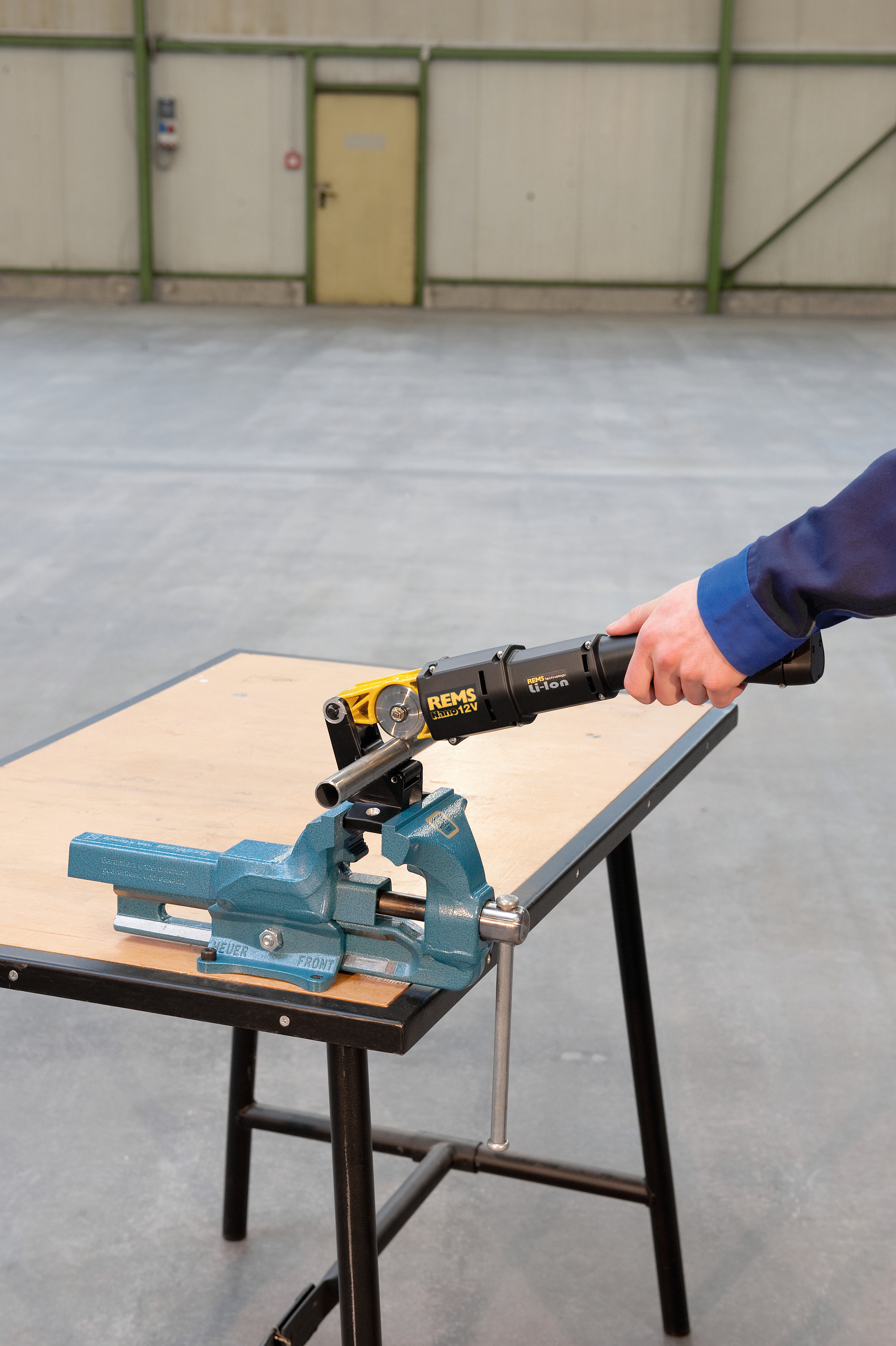 844012 R220 - купить