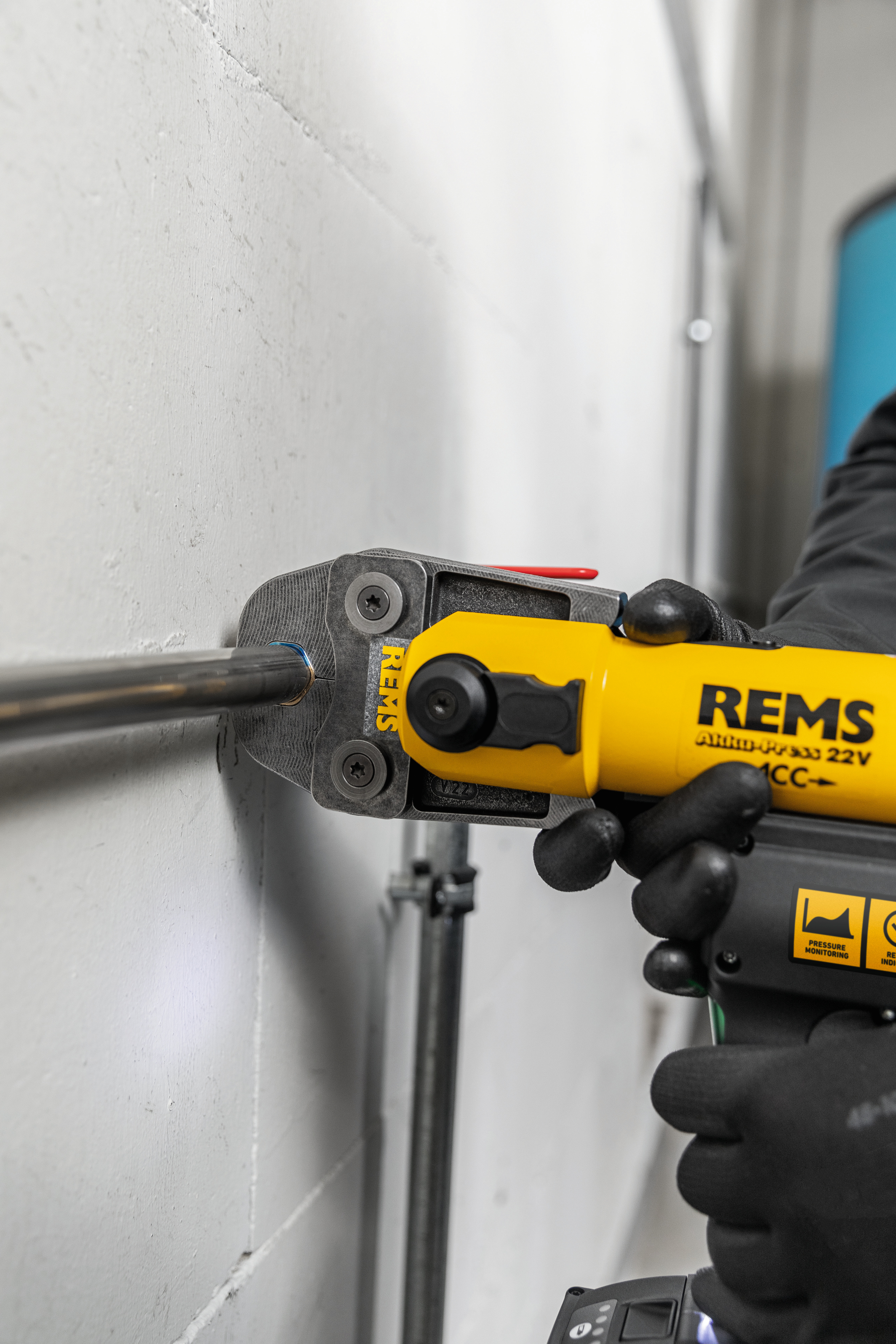 REMS Мини-Пресс 22В АСС Базовый пакет + аккумулятор 2,5 Ач (578050 R220)